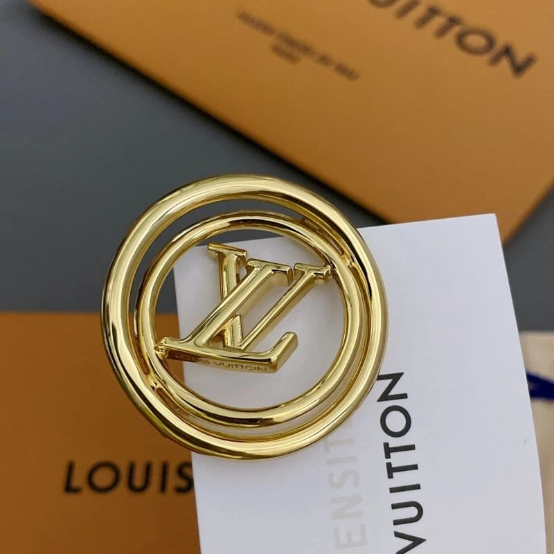 Louis Vuitton Brooches AllSeason 250678