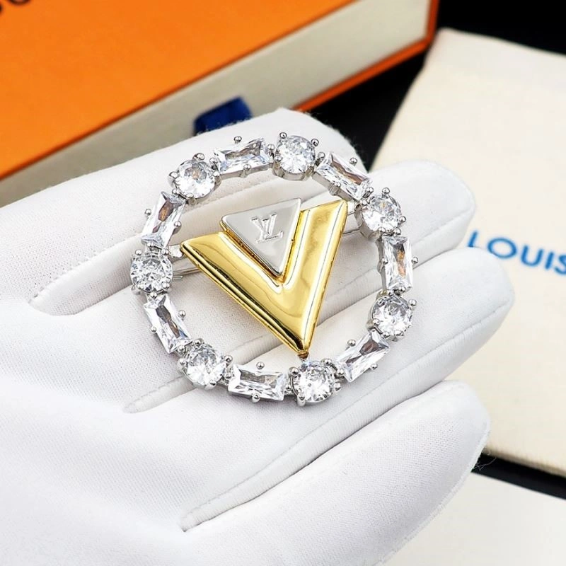 Effortless Louis Vuitton Brooches 249857