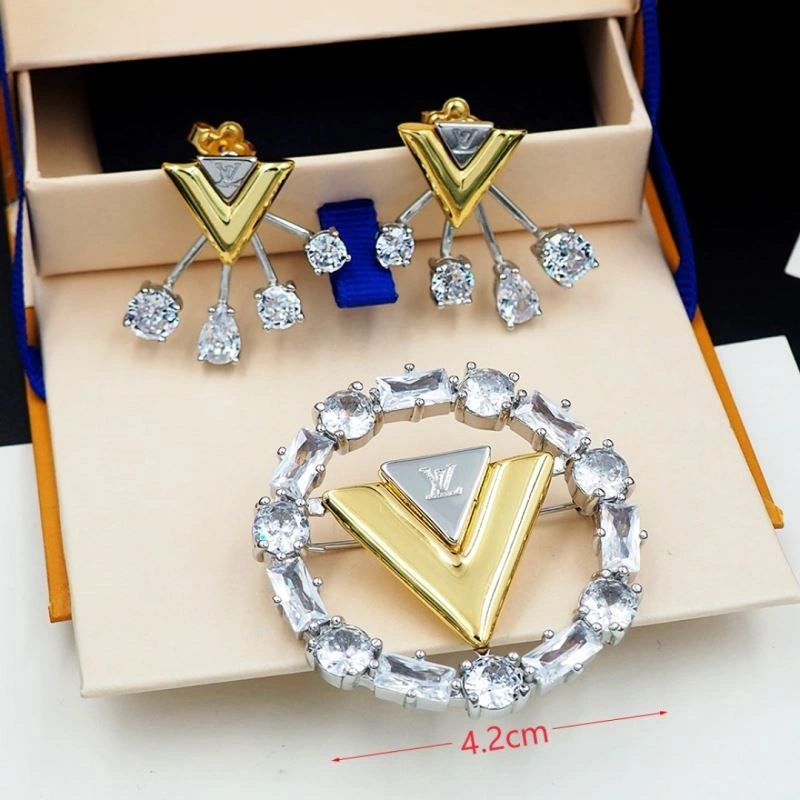 Effortless Louis Vuitton Brooches 249857