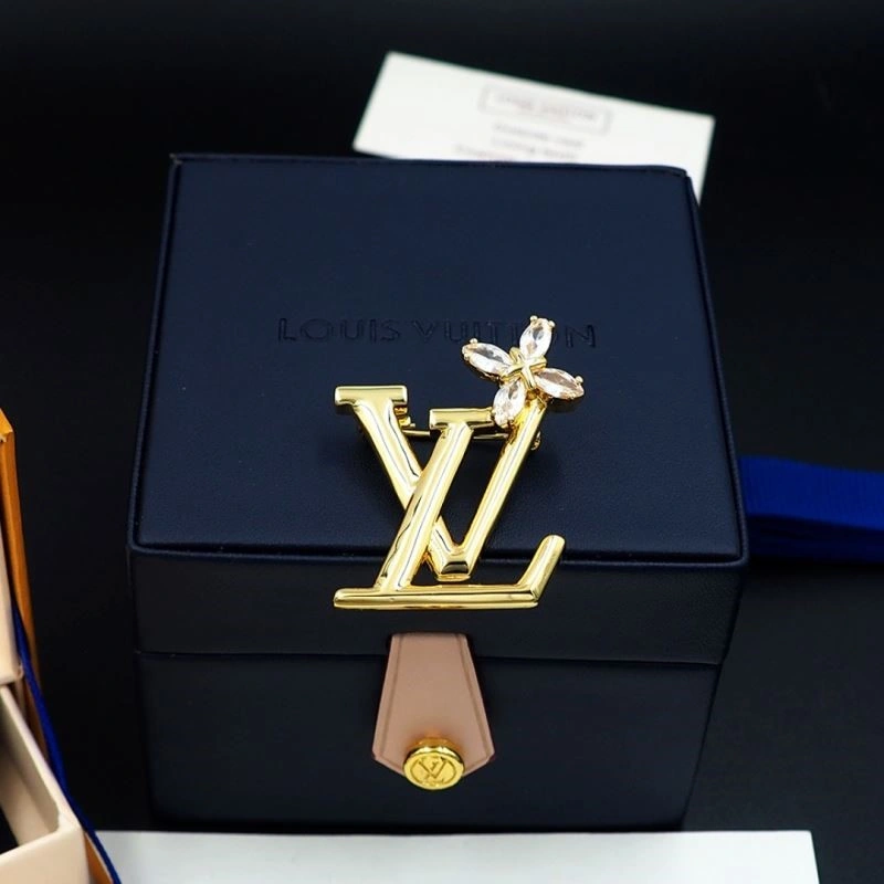 Louis Vuitton Brooches Sustainable 249500