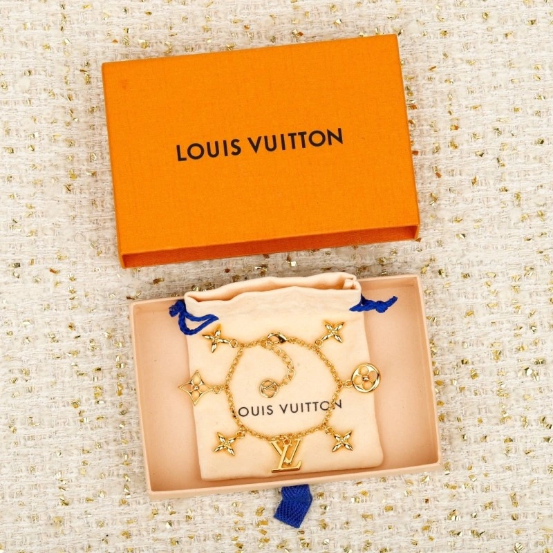 Efficient Louis Vuitton Brooches 248185