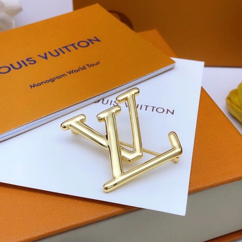 Affordable Louis Vuitton Brooches 248196