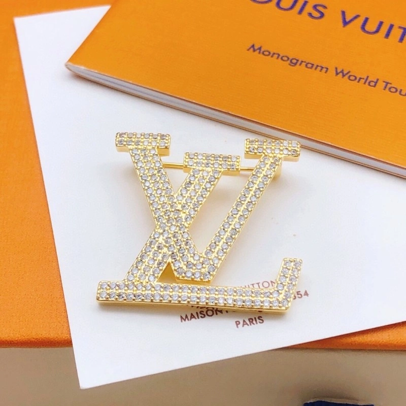 Affordable Louis Vuitton Brooches 248191