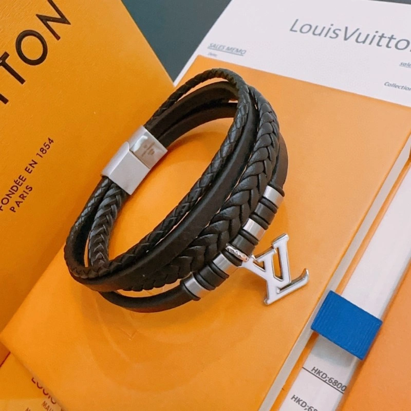 SportInspired Louis Vuitton Brooches 248174
