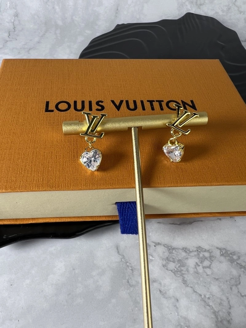 Soft Louis Vuitton Brooches 248166