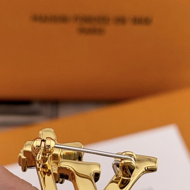 FlexibleFit Louis Vuitton Brooches 248162