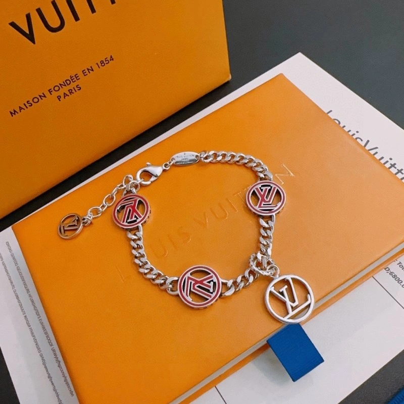Louis Vuitton Brooches Timeless 248155