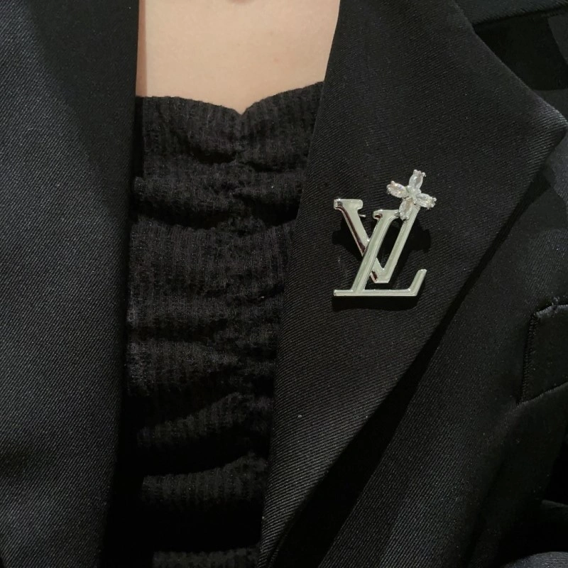 Louis Vuitton Brooches Comfortable 248157