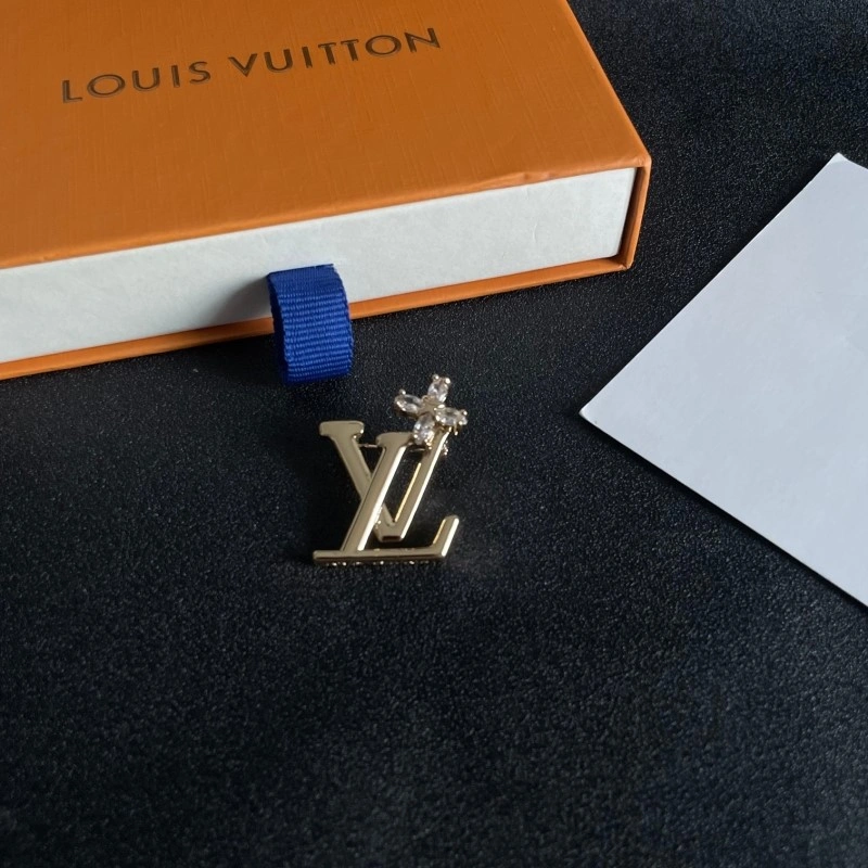 EasyMatch Louis Vuitton Brooches 248158