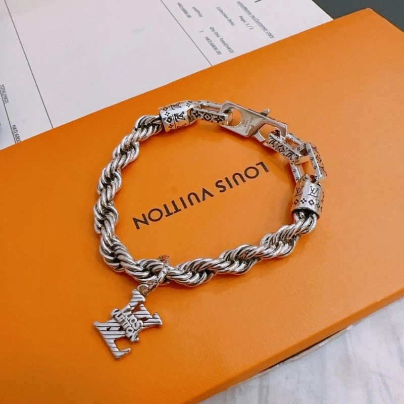 Seasonal Louis Vuitton Brooches 248148
