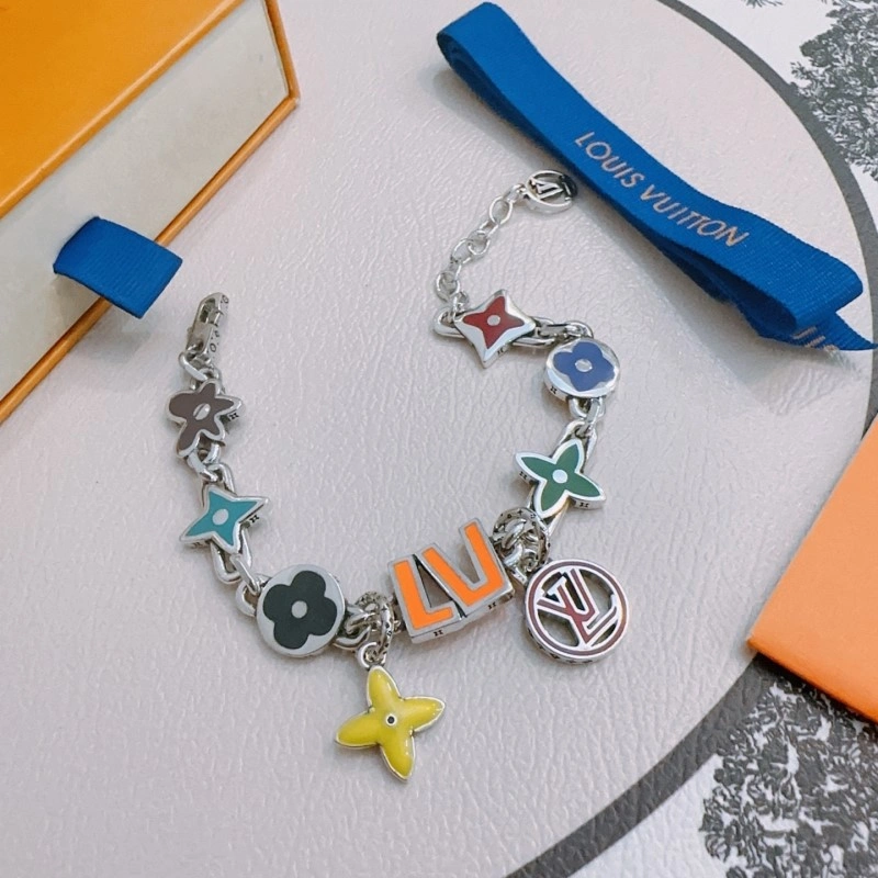 Contemporary Louis Vuitton Brooches 248131