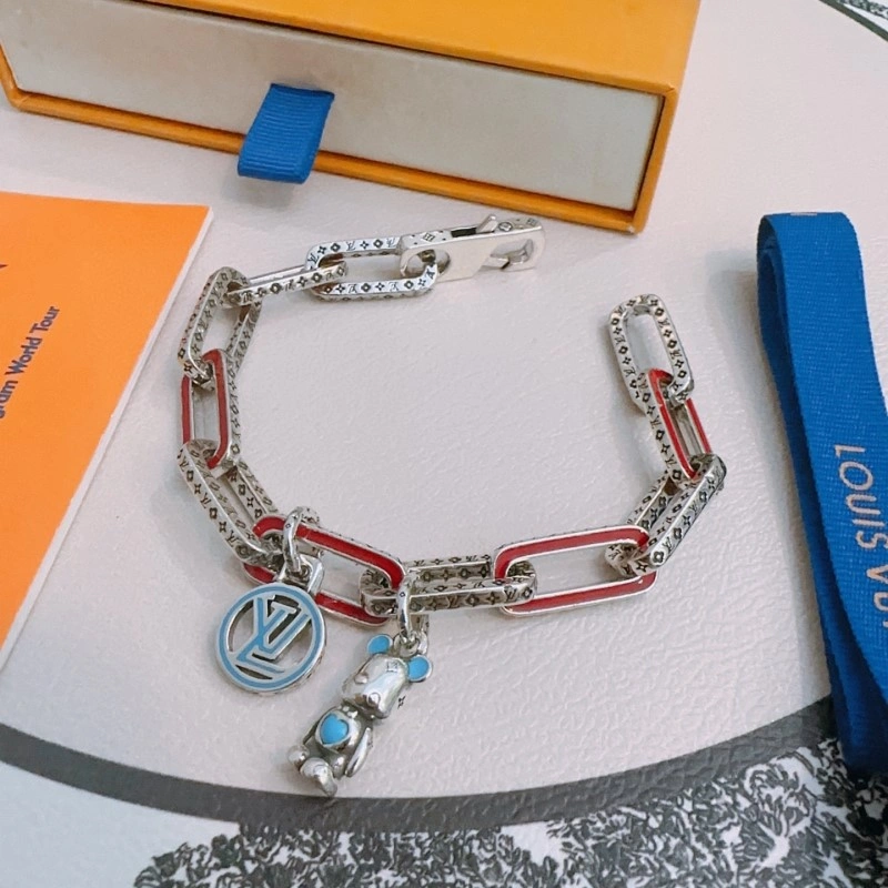 Louis Vuitton Brooches Stylish 248130