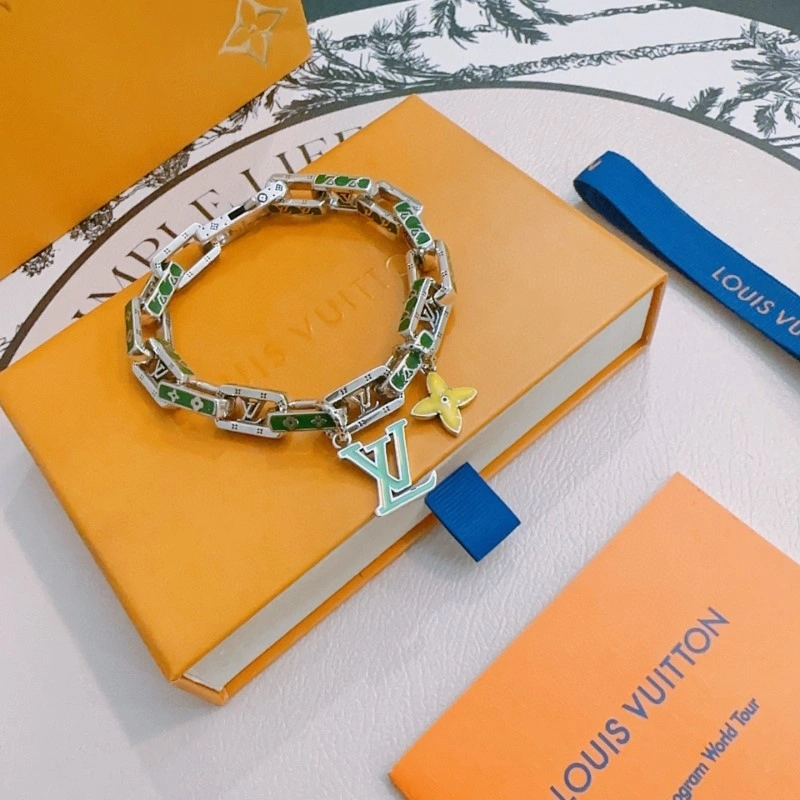 SunProtective Louis Vuitton Brooches 248124