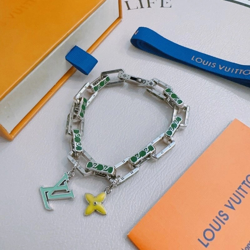 SunProtective Louis Vuitton Brooches 248124