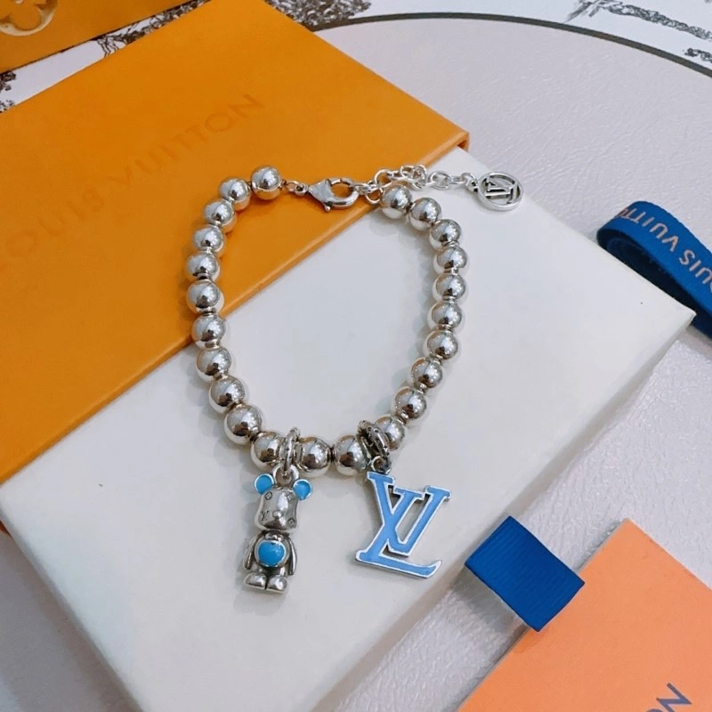 Louis Vuitton Brooches ZipUp 248123