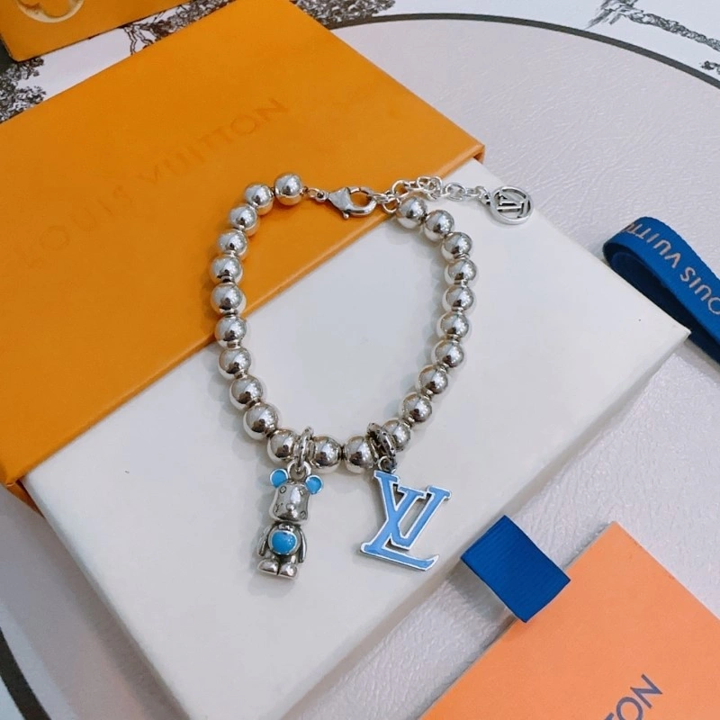 Louis Vuitton Brooches ZipUp 248123