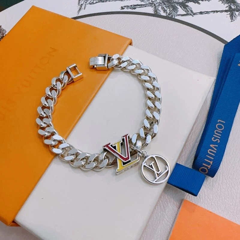 Louis Vuitton Brooches ComfortFit 248115