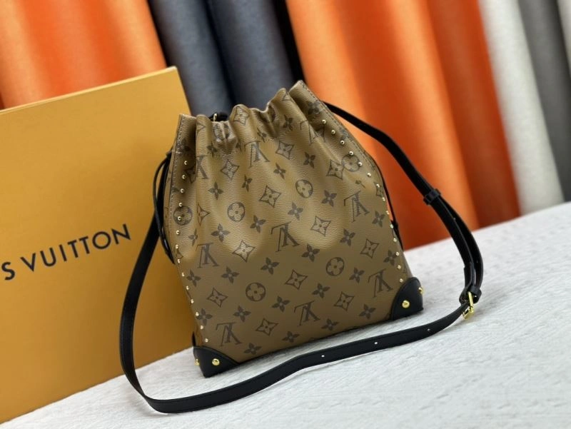 Louis Vuitton Bucket Bags Snug 80481