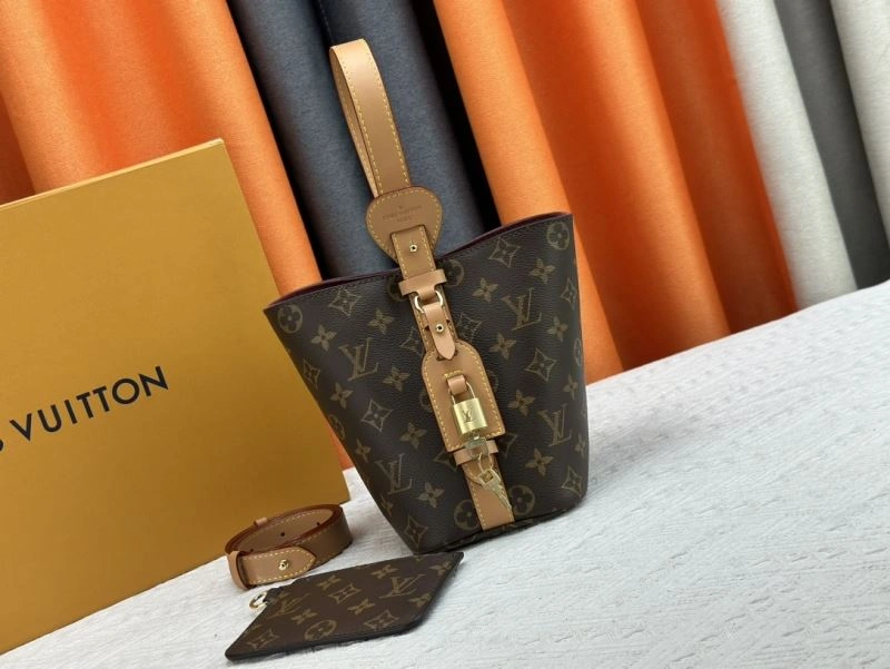 SoftTouch Louis Vuitton Bucket Bags 80498