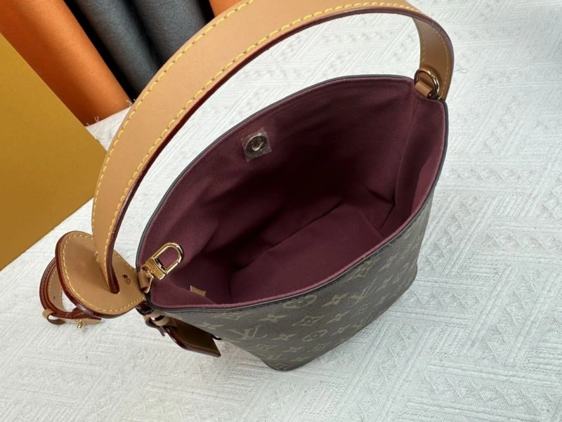 SoftTouch Louis Vuitton Bucket Bags 80498