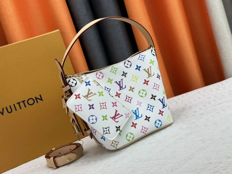 UrbanChic Louis Vuitton Bucket Bags 80483