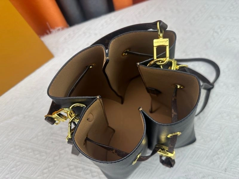 Louis Vuitton Bucket Bags HighPerformance 80474