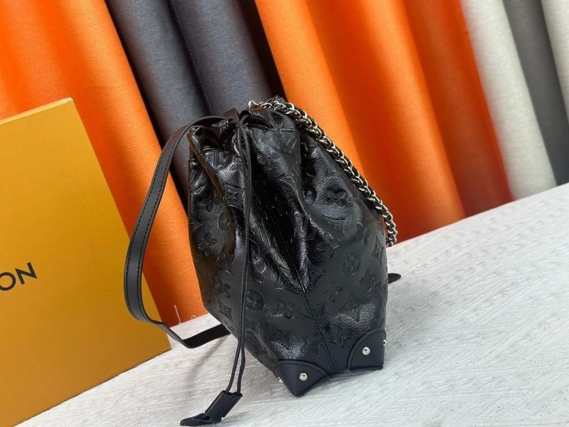 Breathable Louis Vuitton Bucket Bags 80494