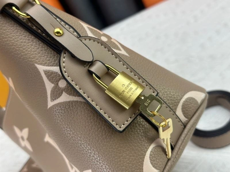 EasyCare Louis Vuitton Bucket Bags 80517