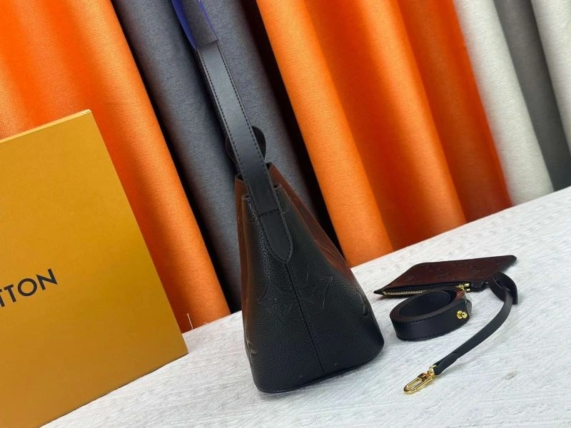 Louis Vuitton Bucket Bags Refined 80491