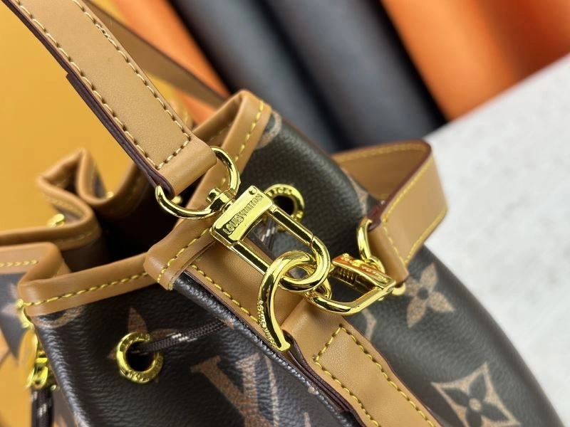 Louis Vuitton Bucket Bags FastDry 80471