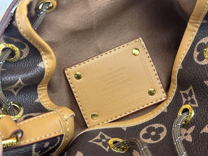 TechFriendly Louis Vuitton Bucket Bags 80504