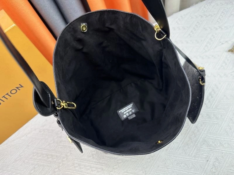 Louis Vuitton Bucket Bags EasyCare 80486