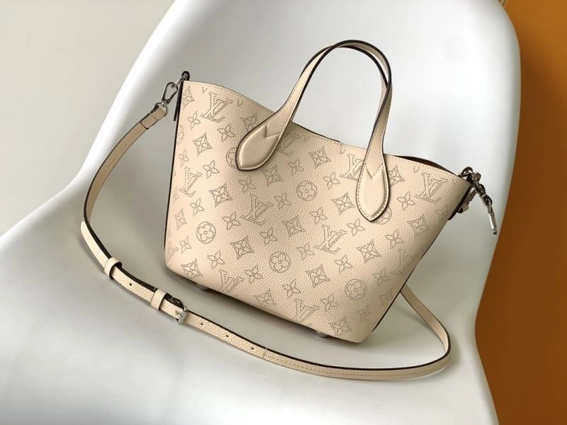 WeatherProof Louis Vuitton Bucket Bags 94434