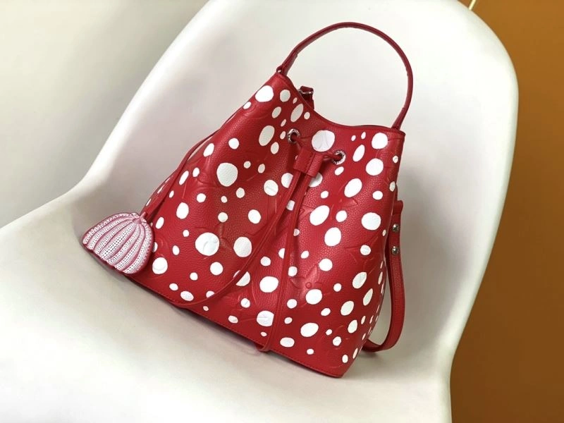 Louis Vuitton Bucket Bags WeatherProof 94404