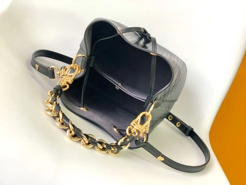 Lightweight Louis Vuitton Bucket Bags 94393