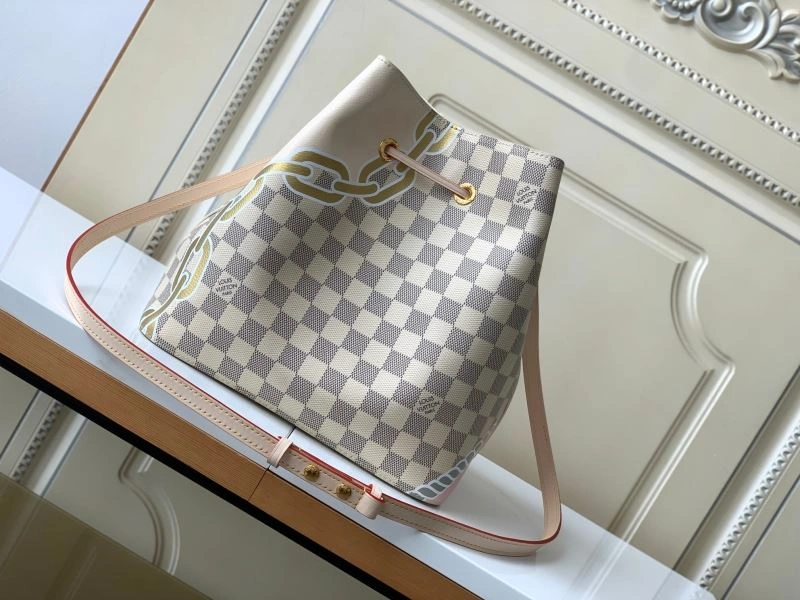 WeatherProof Louis Vuitton Bucket Bags 94391