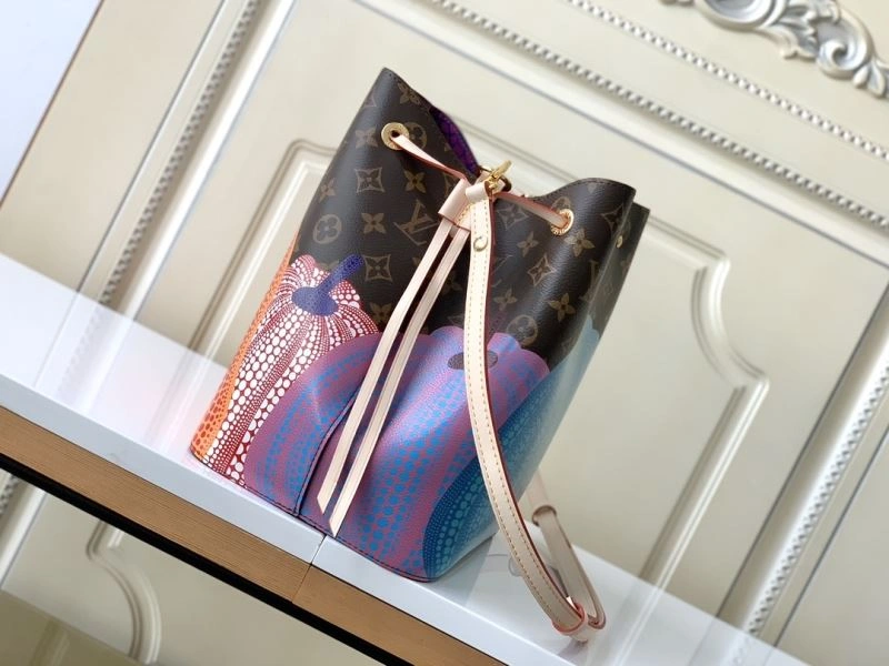 Louis Vuitton Bucket Bags UrbanStyle 94430