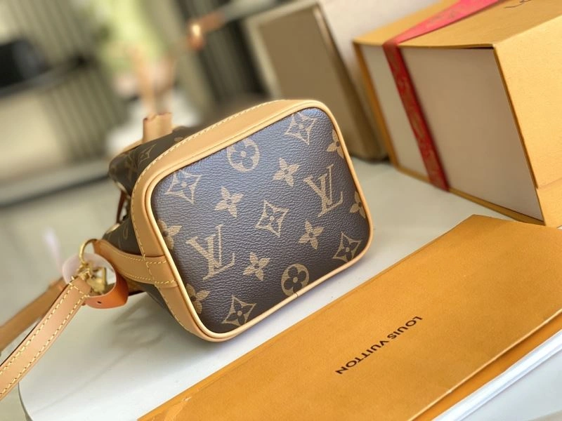 Louis Vuitton Bucket Bags Trendsetting 94064