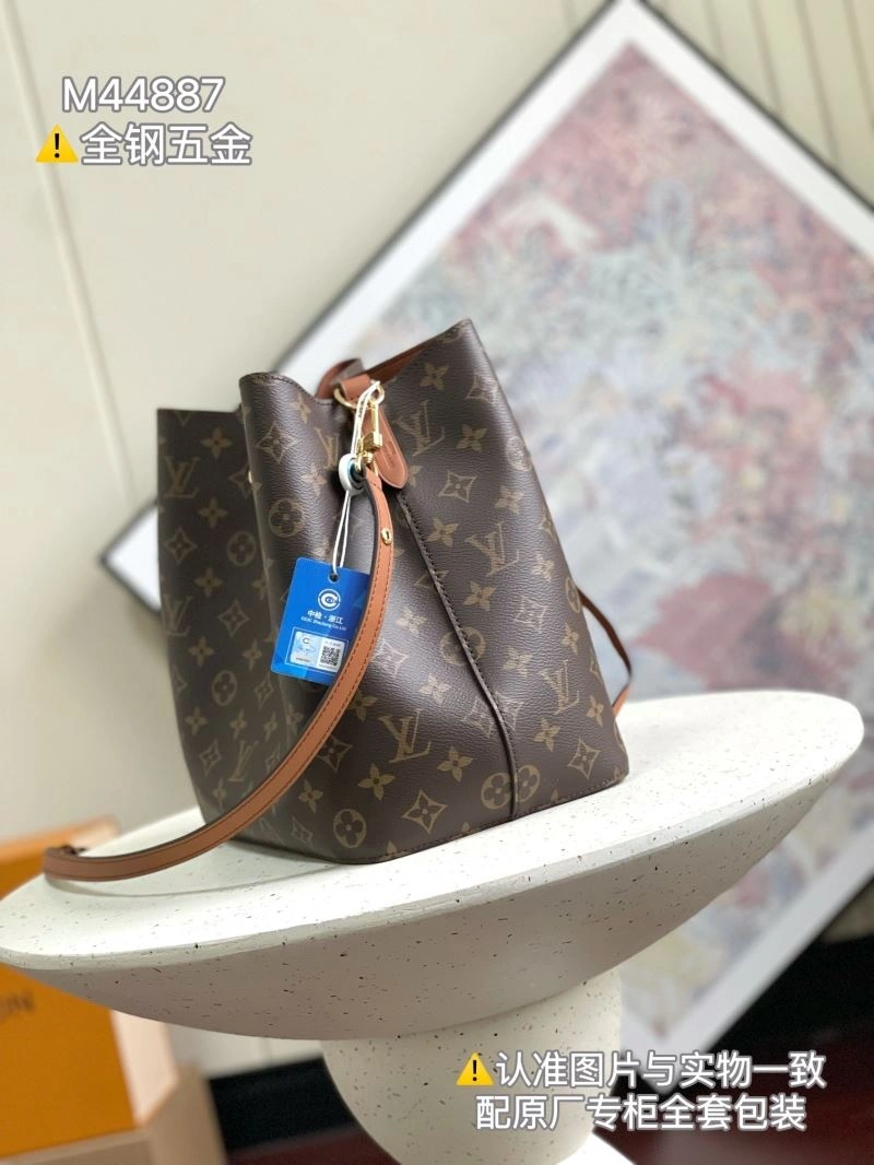 Lightweight Louis Vuitton Bucket Bags 94104