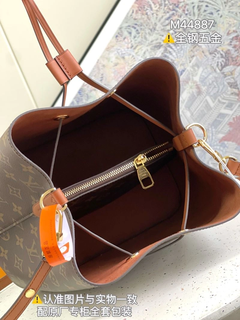 Lightweight Louis Vuitton Bucket Bags 94104