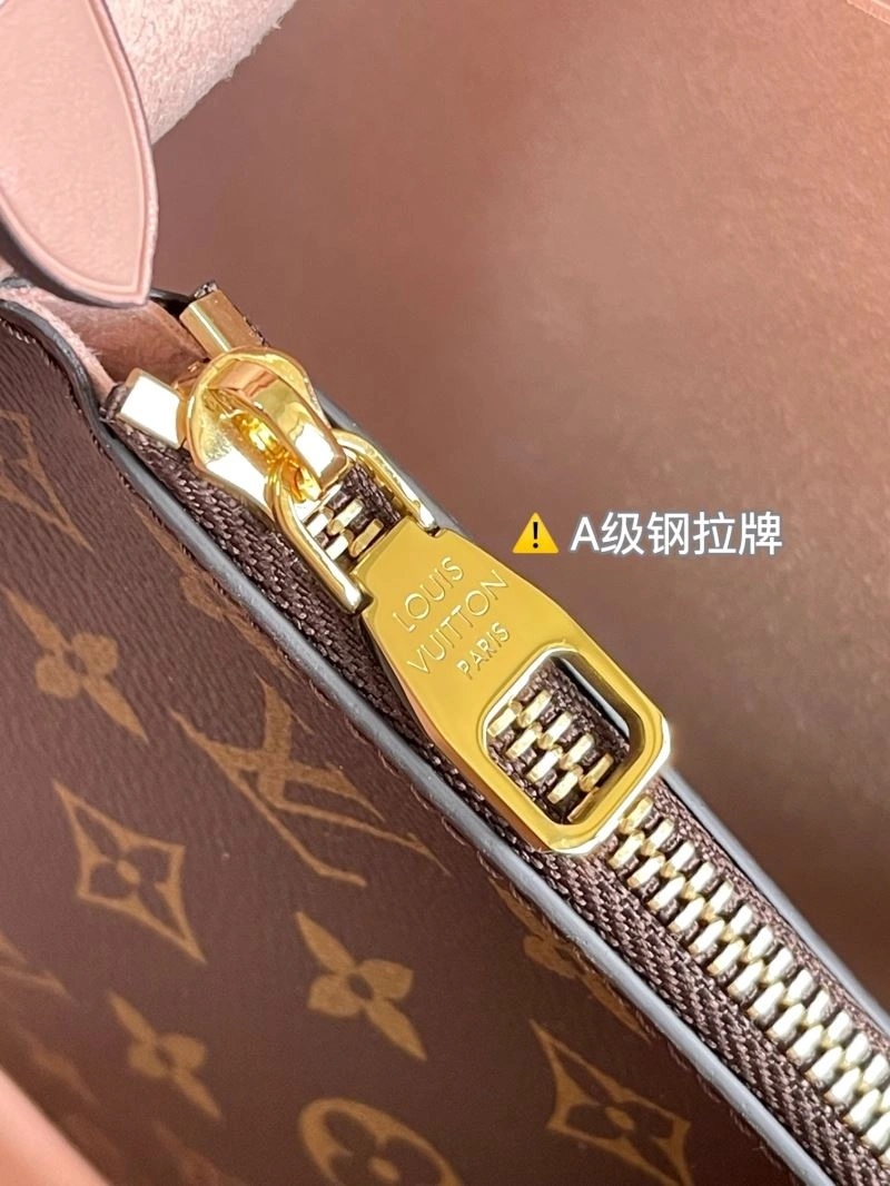 ModernLook Louis Vuitton Bucket Bags 94062