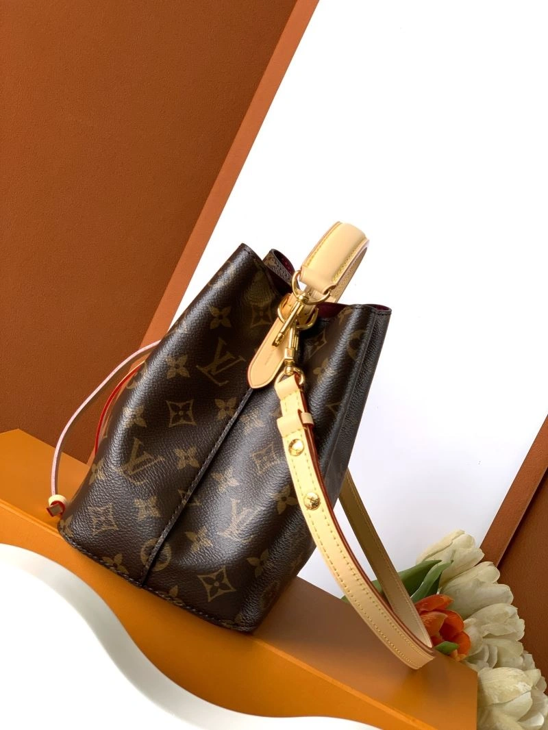Louis Vuitton Bucket Bags Thermal 93874