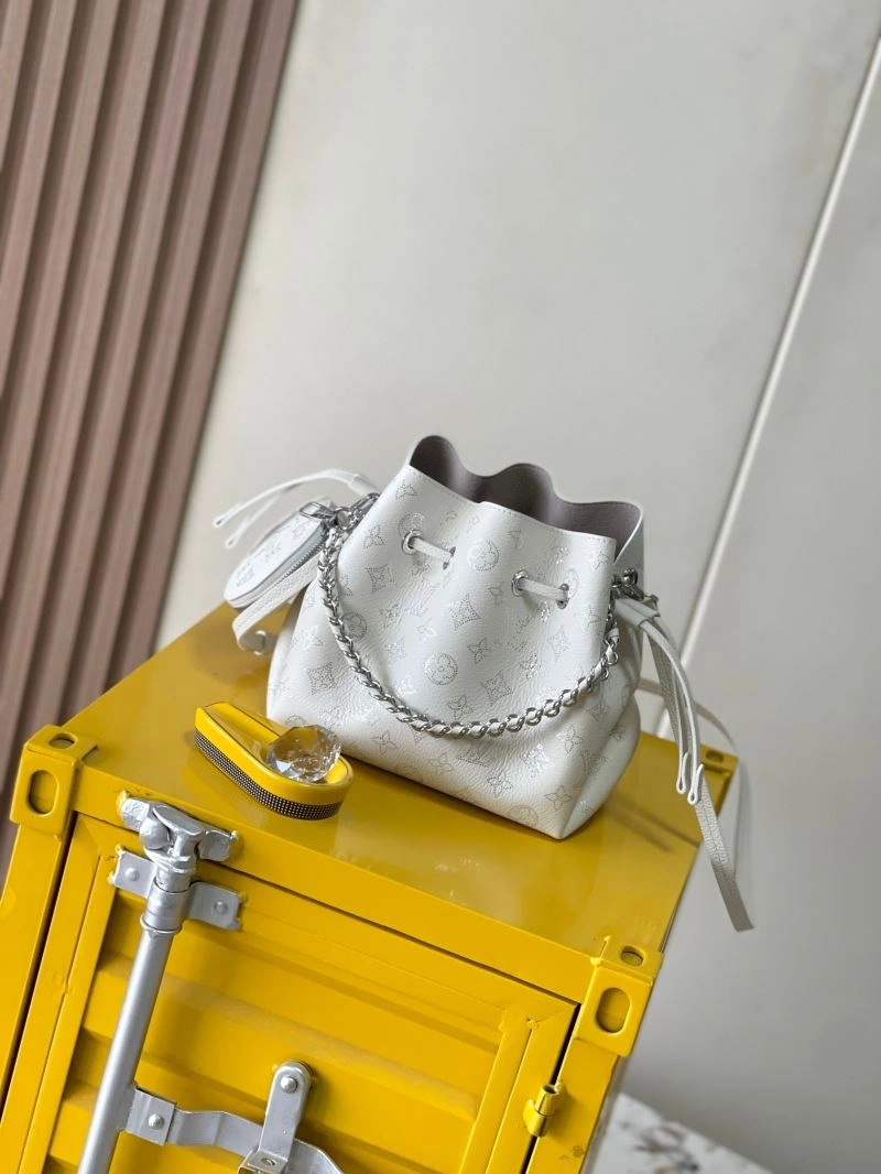 FlexibleFit Louis Vuitton Bucket Bags 93661