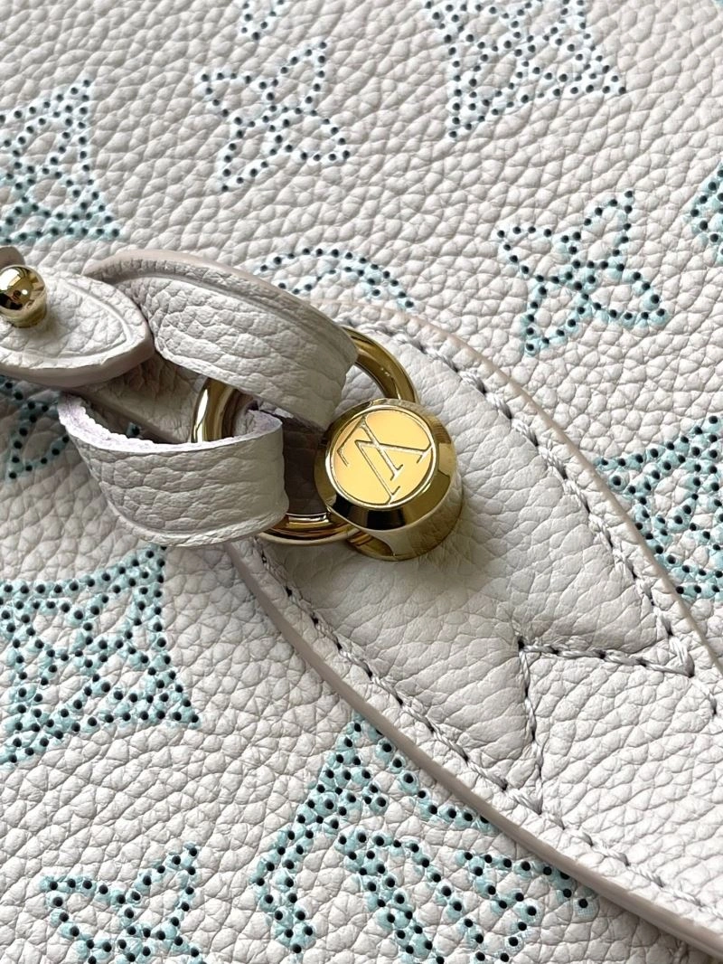 Effortless Louis Vuitton Bucket Bags 93654