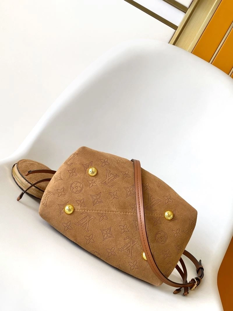 Sustainable Louis Vuitton Bucket Bags 93684