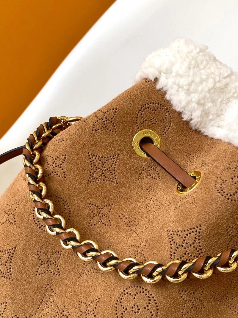 Sustainable Louis Vuitton Bucket Bags 93684