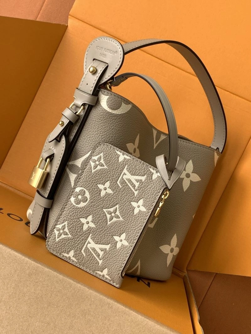 Supportive Louis Vuitton Bucket Bags 93644