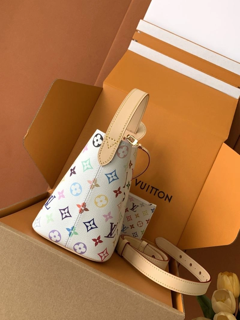 Functional Louis Vuitton Bucket Bags 93682