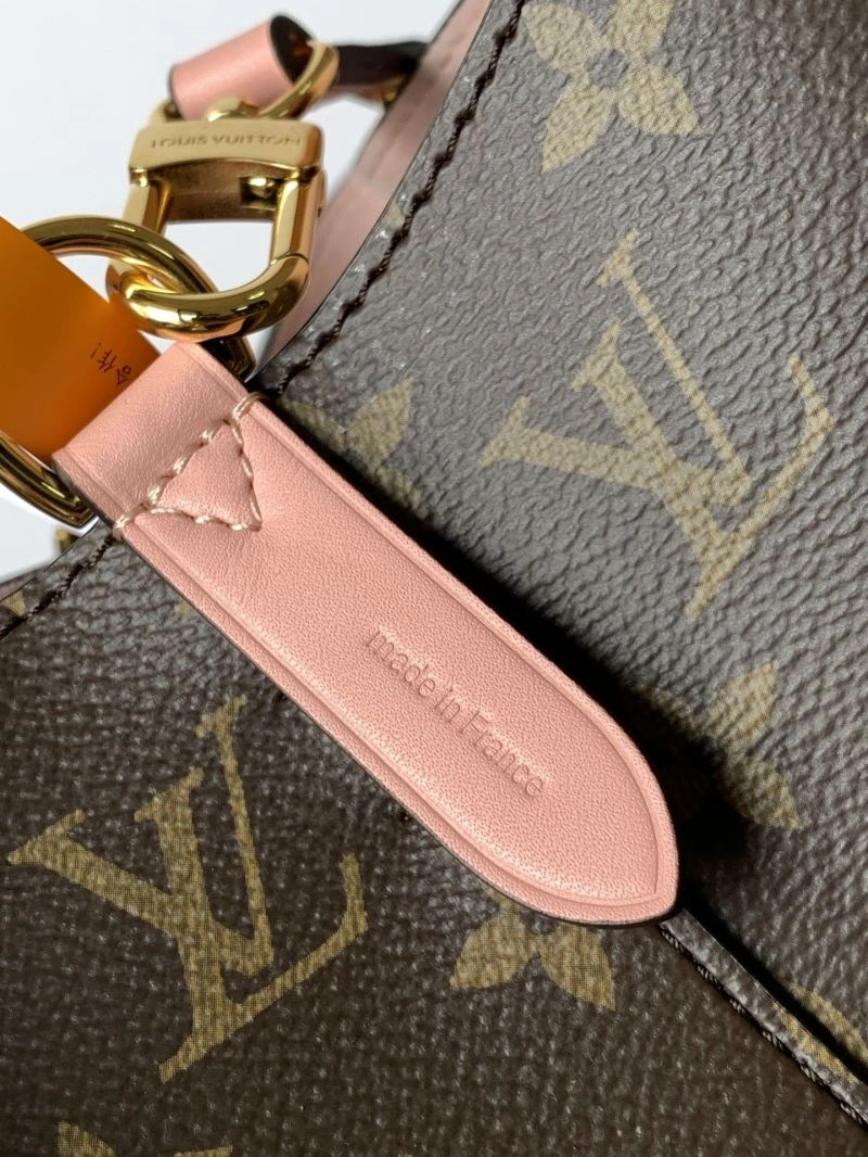 Unisex Louis Vuitton Bucket Bags 93641