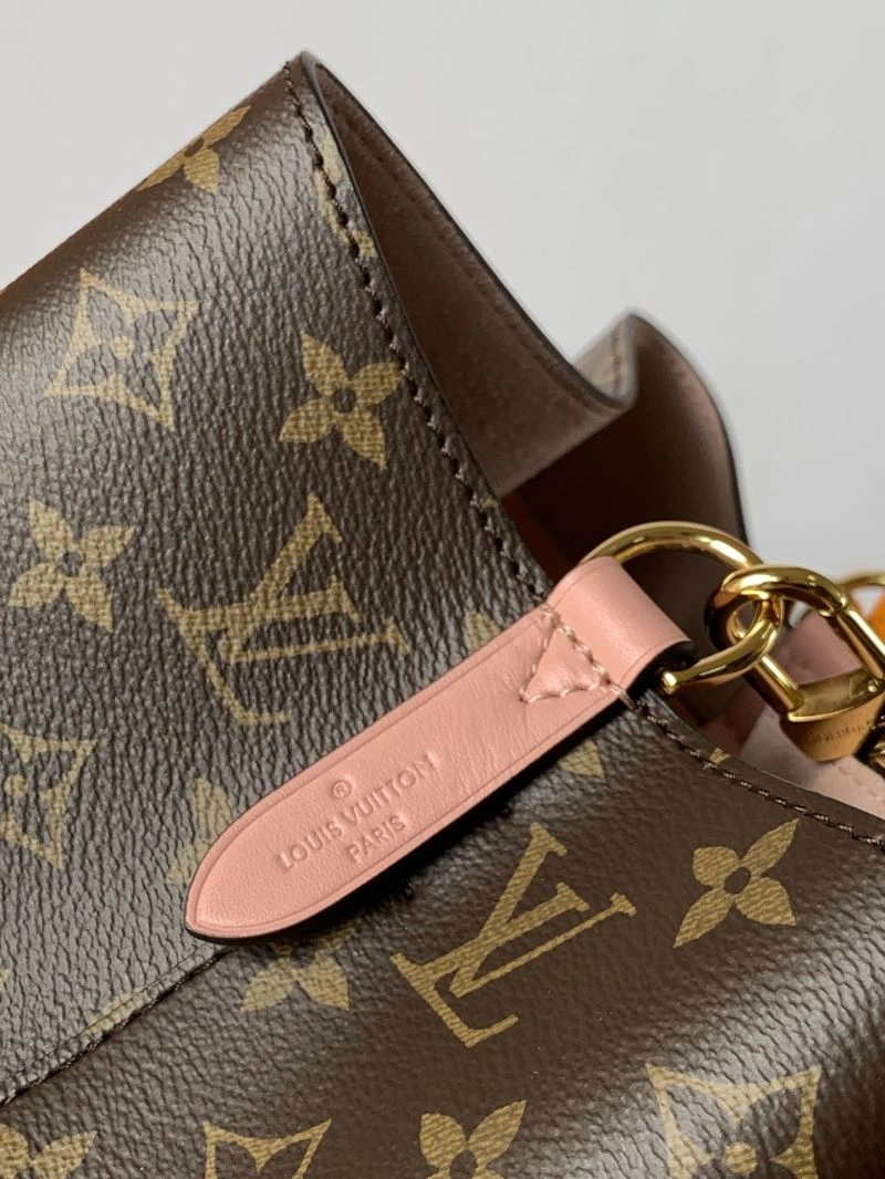 Unisex Louis Vuitton Bucket Bags 93641